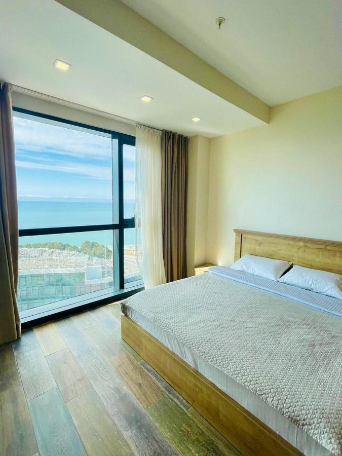 Balmaral Apart Hotel Batumi Exterior photo