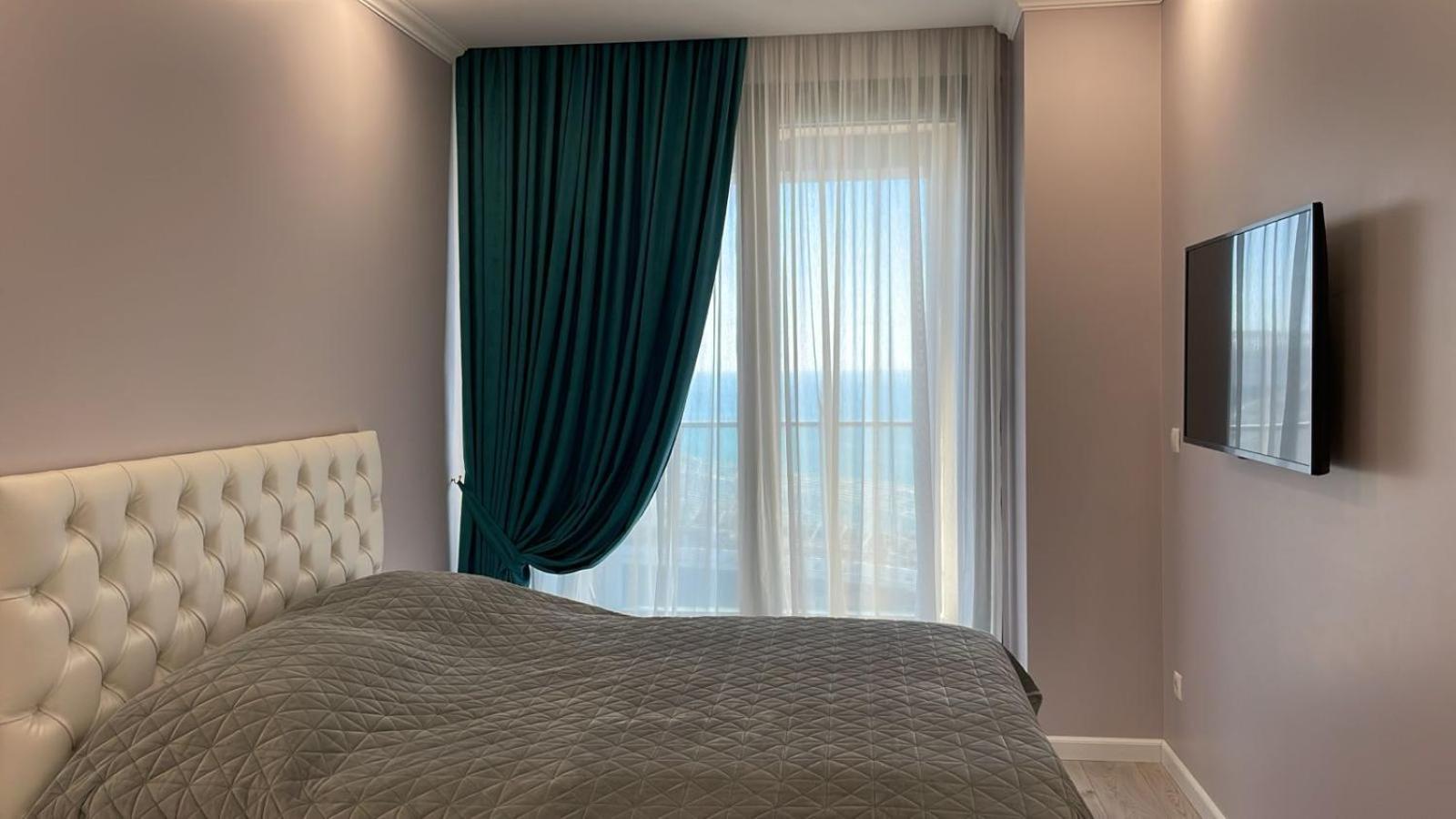 Balmaral Apart Hotel Batumi Exterior photo